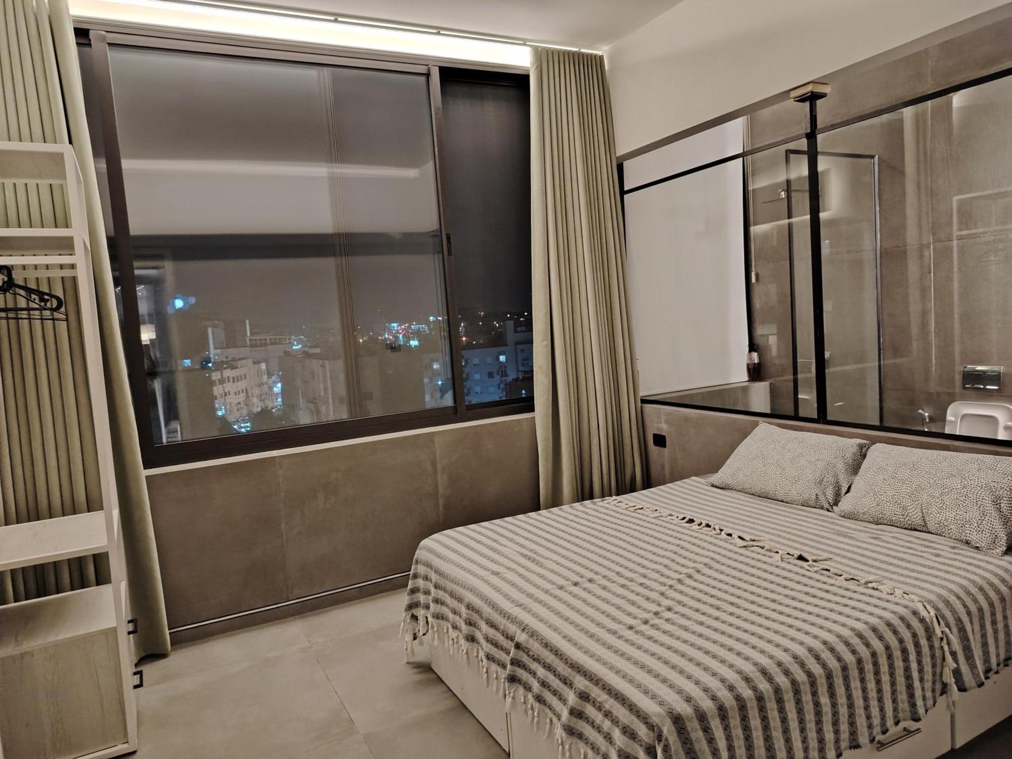 Rooftop One Room غرفه نوم فقط Amman Exterior photo